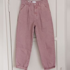 Dart slouchy jeans in awesome pastel mauve/dusty pink color